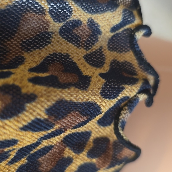 WOMEN'S VINTAGE LINGERIE IN LEOPARD PRINT - Picture 3 of 4